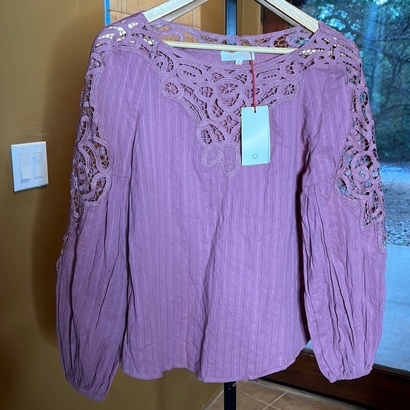 Solitare Women's Dusty Pink Blouse Long Sleeve Open Crochet Size Small NWT - Picture 1 of 7